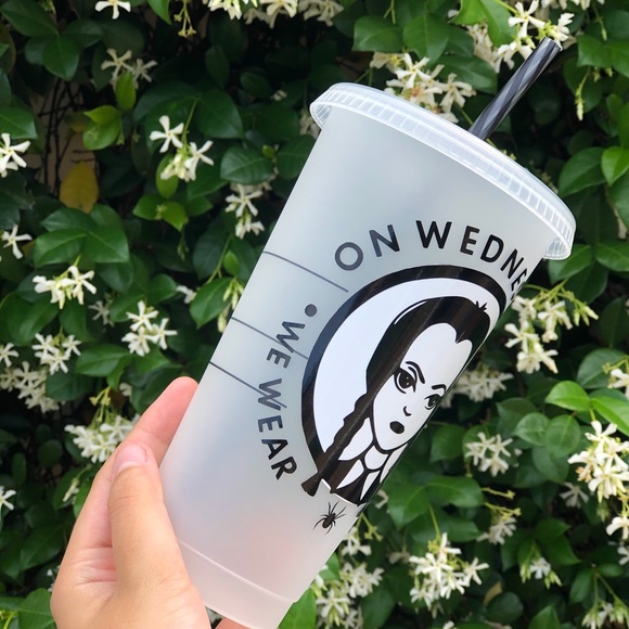 Gothic girl Starbuck Venti Cold Cup - Picture 2 of 3